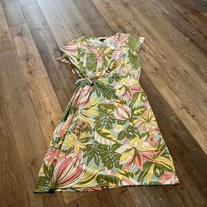 Talbots TIE DETAIL KNIT SHIFT DRESS -
TROPICAL PARADISE Print Sz Large P